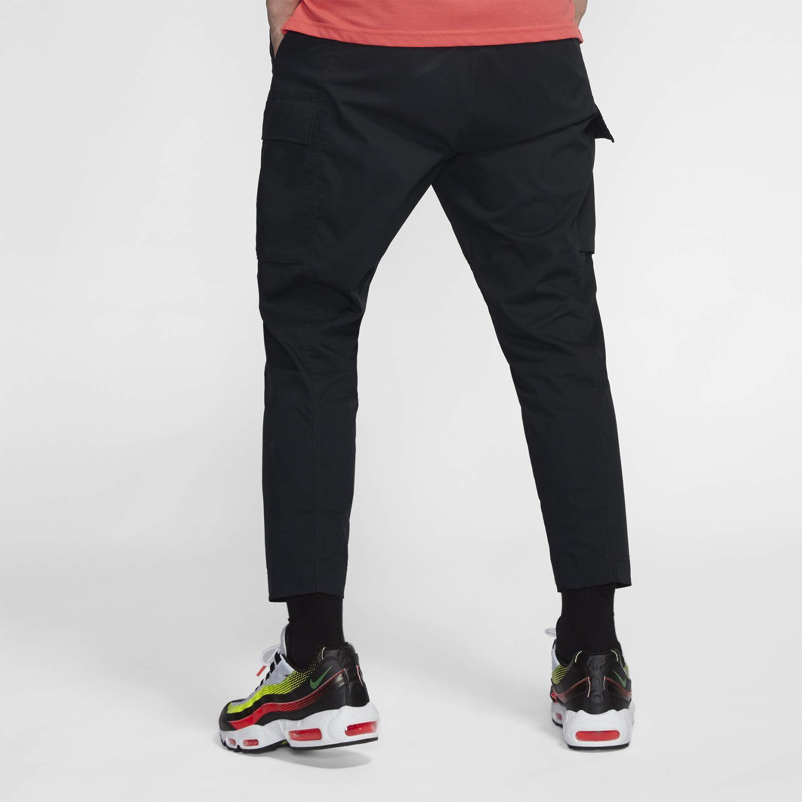 nike sportswear cargo pants